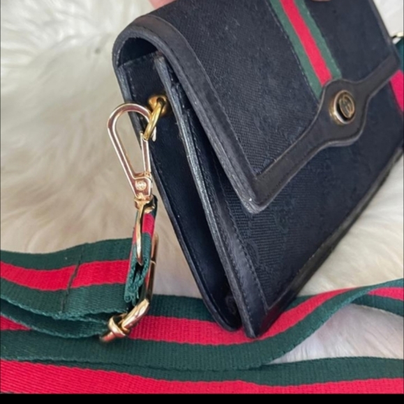 Authentic Gucci clutch crossbody - Picture 7 of 12